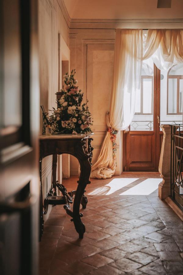 Bed and Breakfast Palazzo Palitti Roio Exteriér fotografie