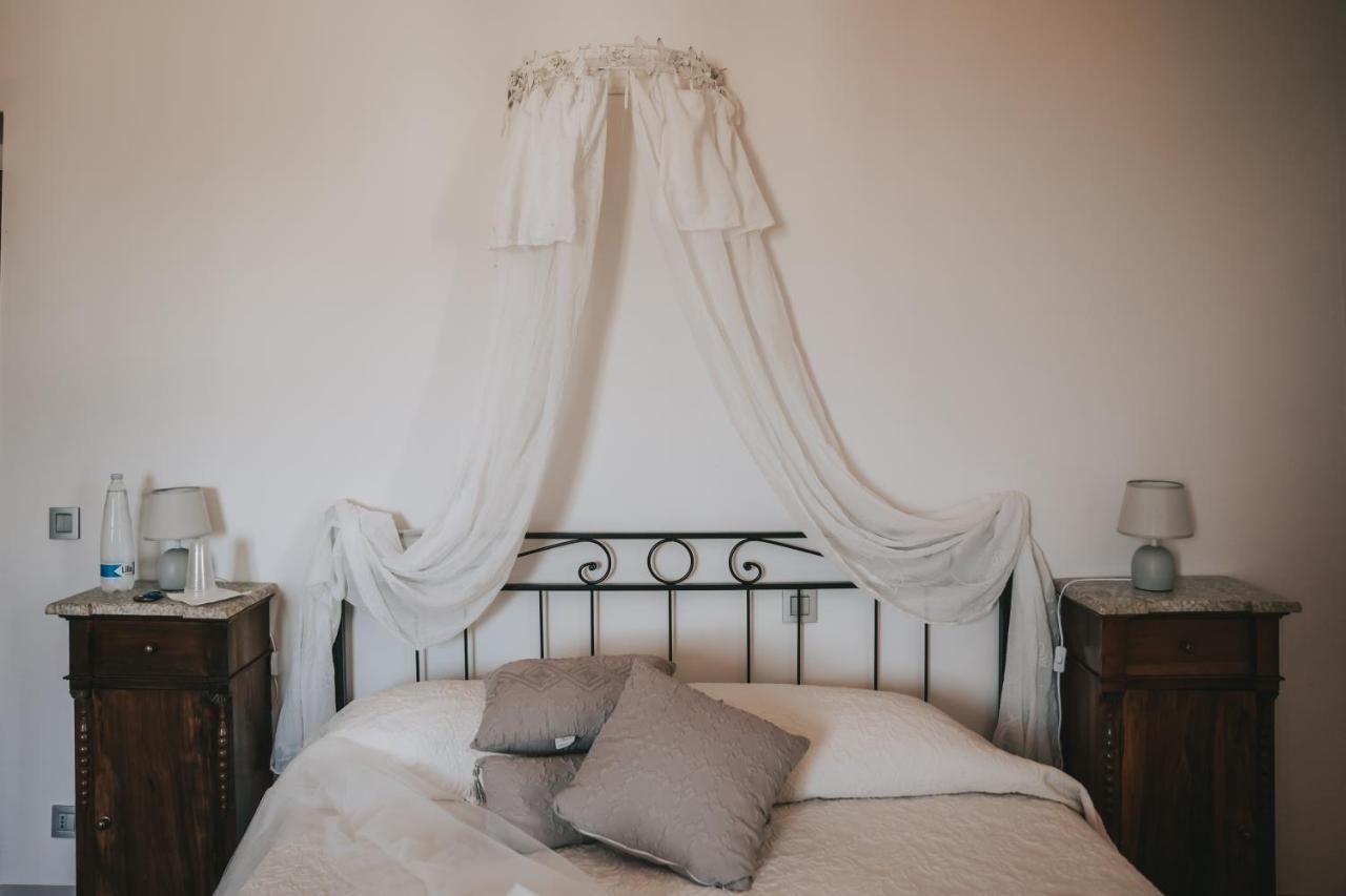 Bed and Breakfast Palazzo Palitti Roio Exteriér fotografie